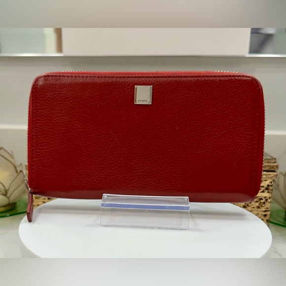 Lodis - Brick-Red Pebble-Grain Leather Zip-Arpund Wallet, EUC - Picture 1 of 15